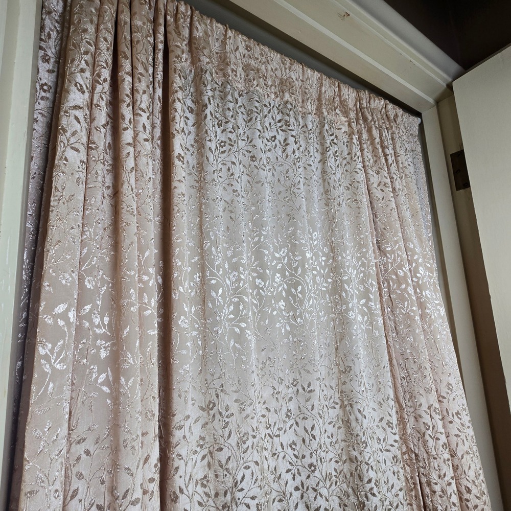 Croscill Elegant Gold/Gold Pale Foil Leaf Pole Curtain Pair 2 Panels 86" x 51"